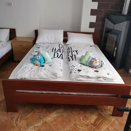 Apartma Vatovec 公寓